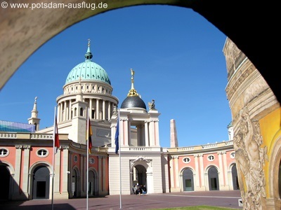 Stadtfuehrung-Potsdam-Stadtschloss